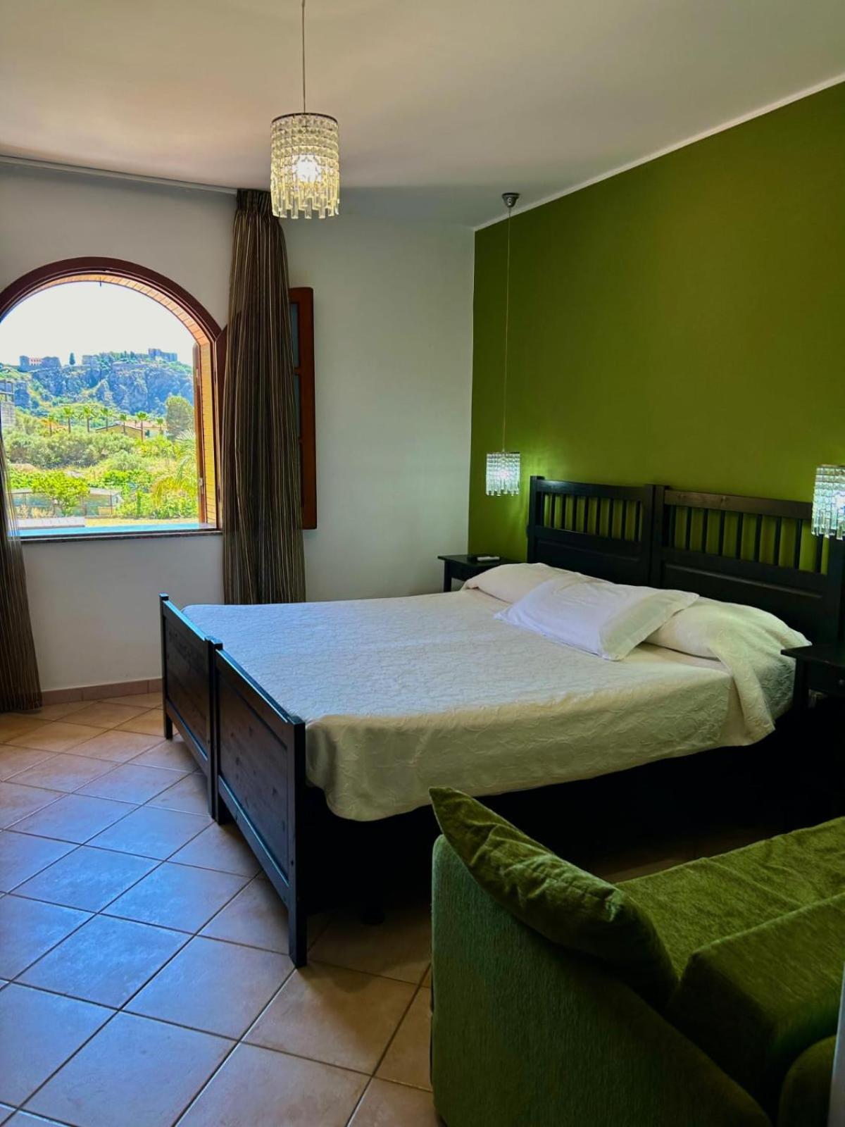 B&B Villa Rodriguez 밀라초 외부 사진